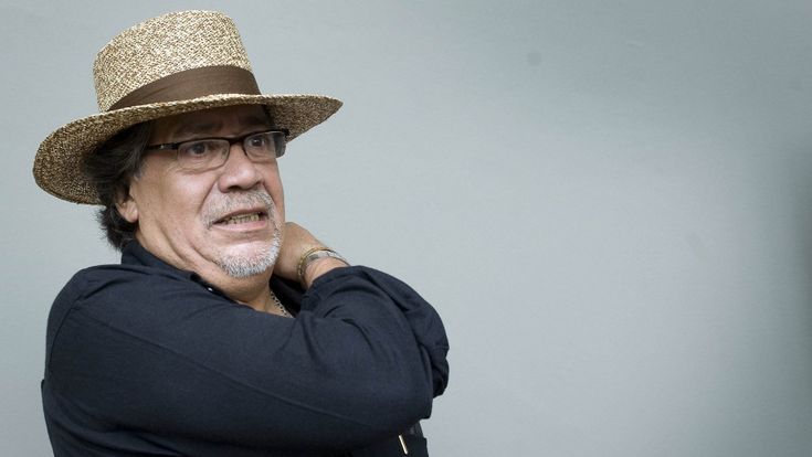Addio a Luis Sepúlveda: la sua scrittura rimarrà sulle magliette per sempre