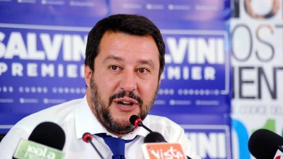 Salvini al raduno della Lega: "Mi dicevano razzista e fascista, ma su migranti e ong avevo ragione io"