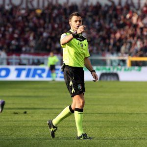 Arbitri troppo buoni e distratti (e se sbaglia anche Rizzoli...)
