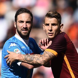 Napoli-Roma, che sfida per la Champions. Una volata che vale un tesoro