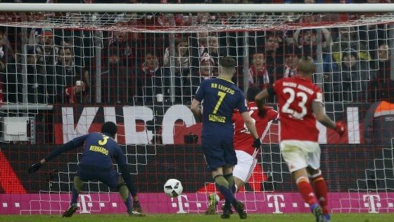 Germania, il Bayern dà una lezione alla matricola: Lipsia travolto 3-0