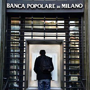 Fusione Bpm-Banco, Saviotti: "No licenziamenti". Titoli sulle montagne russe 