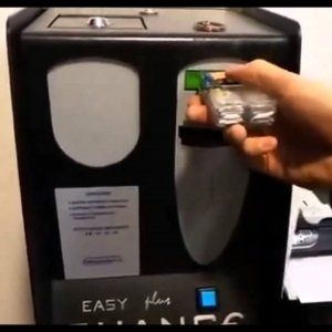 Bra, manomette cambiamonete con le onde elettromagnetiche: arrestato