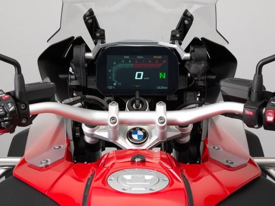 Bmw show: la strumentazione della moto diventa un maxi schermo