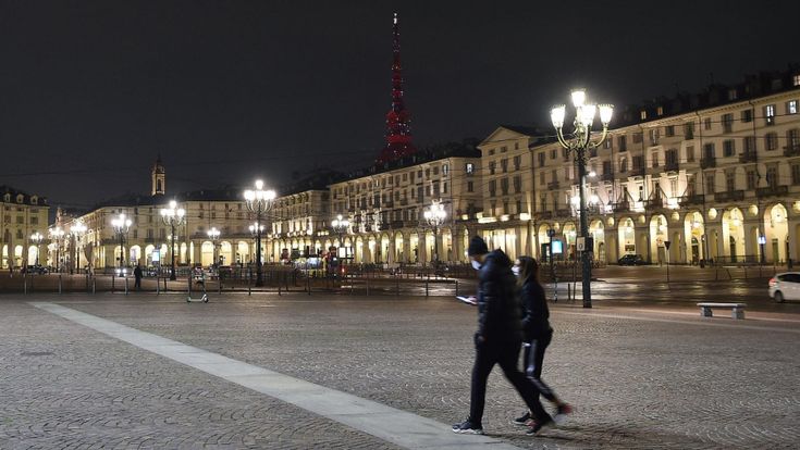 Covid, un anno dopo. Così il virus ha rivoluzionato le nostre vite
