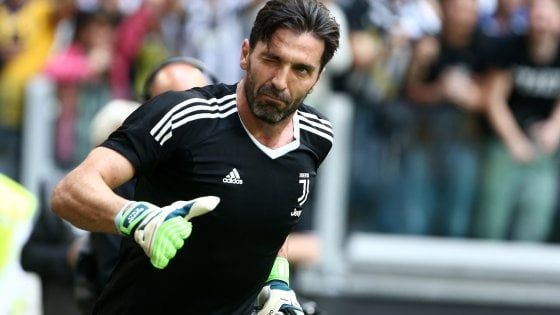 Psg, ufficiale l'arrivo di Gianluigi Buffon