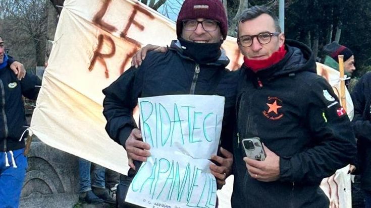 Capannelle, il flash mob dei lavoratori: “Chiediamo garanzie”
