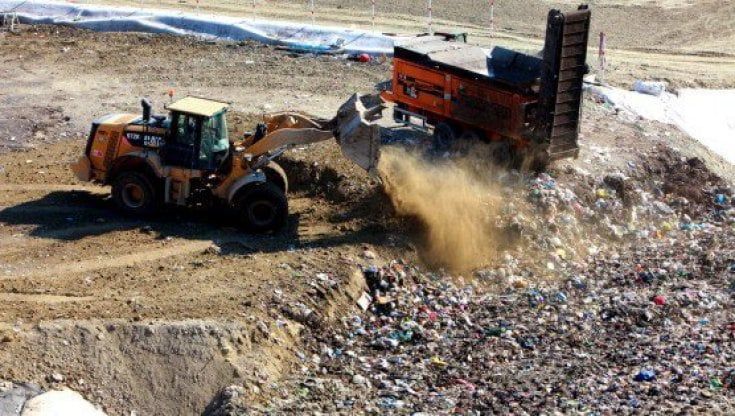 Rifiuti, stop alla riconversione green dell'impianto di San Filippo del Mela
