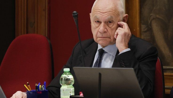 Nordio: "Avviso di garanzia va rivisto, voglio magistrati-manager"