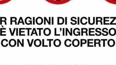 Scuola, manifestazioni, ospedali e tribunali. È vietato coprirsi il volto? Ecco cosa dice la legge