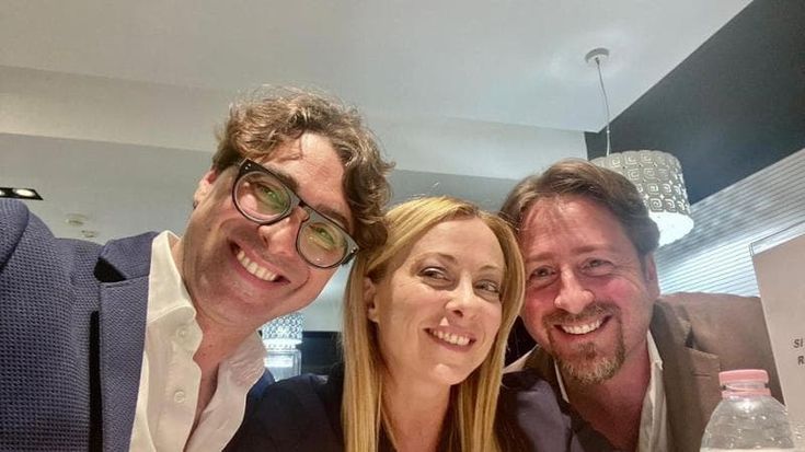 Fratelli coltelli: Meloni commissaria FdI fra liti e inchieste
