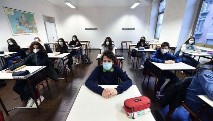 Scuola, le assunzioni dei docenti bloccate dagli errori del concorso. E' allarme cattedre vuote