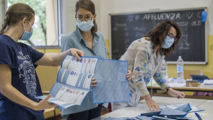L'Italia torna bipolare, sovranisti e populisti in crisi. Il voto raccontato dalle firme di Repubblica