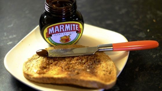 Brexit svuota la tavola degli inglesi: addio a Knorr, Marmite e gelati Magnum