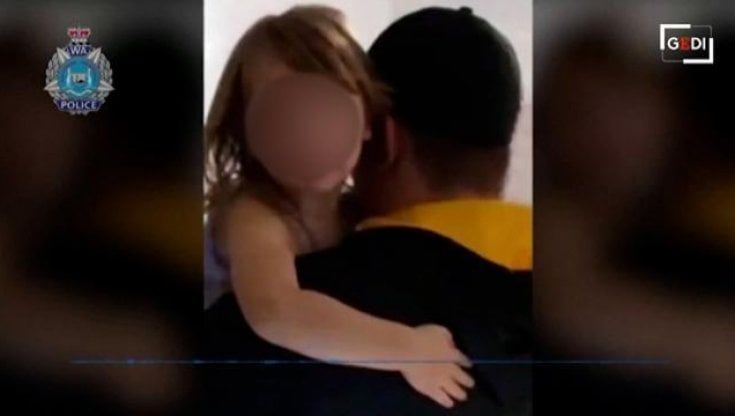 Cleo Smith, la bambina ritrovata in Australia, era stata rapita da un vicino di casa ossessionato dalle bambole 