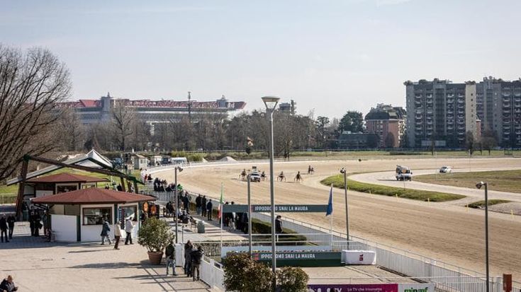 Maura, tre mesi per salvare l’ippodromo dal cemento. Il duello tra privati e Sala