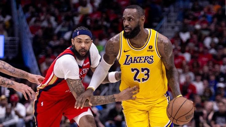 Nba, Curry è fuori: Sacramento elimina Golden State. Lakers ai play-off