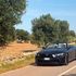 Bmw M4 Competition Cabrio, potenza a cielo aperto dai “sassi” di Matera alla Valle d’Itria