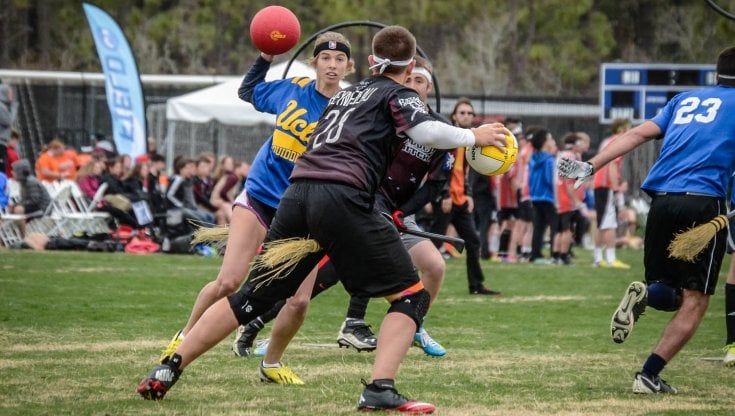 Negli Usa due leghe di "Quidditch" cambiano nome allo sport di Harry Potter in polemica con le frasi di Rowling sui trans