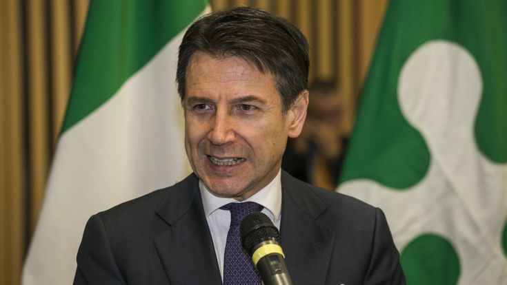 Conte anticipa la recessione: "Nuova contrazione del Pil". E oggi arriva il verdetto Istat