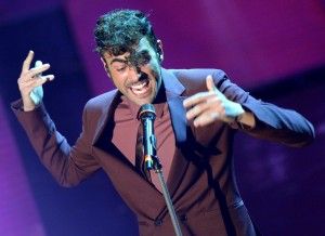 Marco Mengoni, concerto pop condel divo della musica leggera