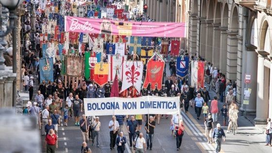 Mattarella a Bologna per incontrare i familiari delle vittime del 2 Agosto e di Ustica