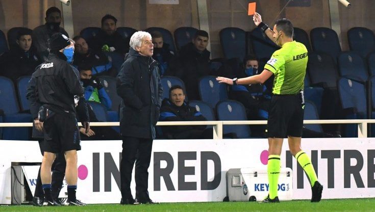 Atalanta, Gasperini: "Arbitraggio pesantissimo, dobbiamo stare attenti"