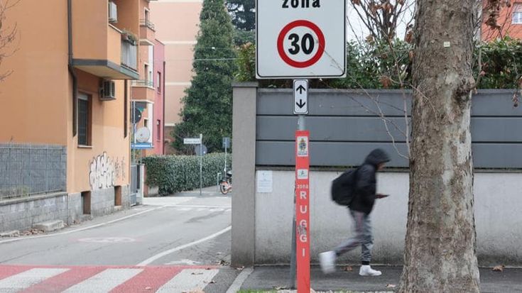Gli orfani di Città 30:“Qui le auto sfrecciano, non si può tornare indietro”