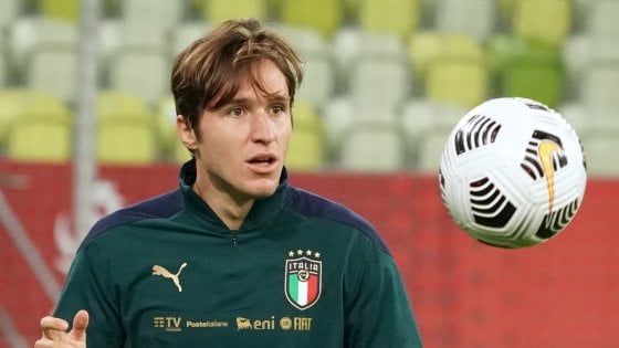 Nazionale, Mancini: "Kean e Chiesa devono sfruttare le chance in azzurro"