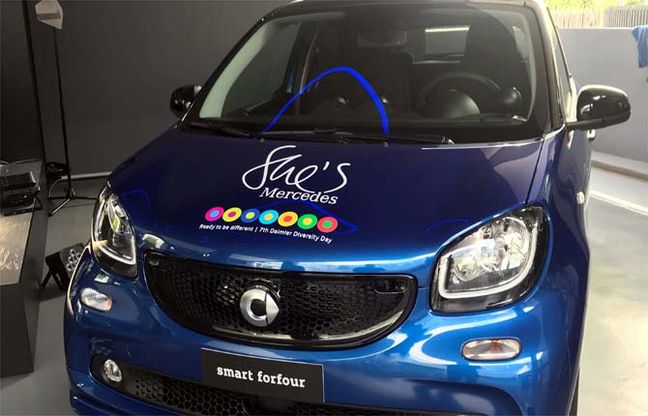 E Mercedes festeggia il “Daimler Diversity Day”
