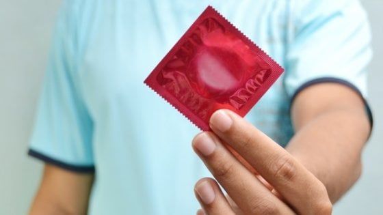 Un super batterio trasmesso per via sessuale sempre più resistente agli antibiotici