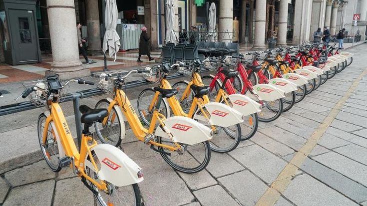 Più biciclette in sharing: in città aumenta l’offerta di mezzi a parcheggio libero