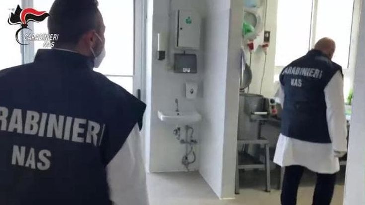 Torture e botte agli anziani sedati in una Rsa a Grottaferrata: 12 persone indagate