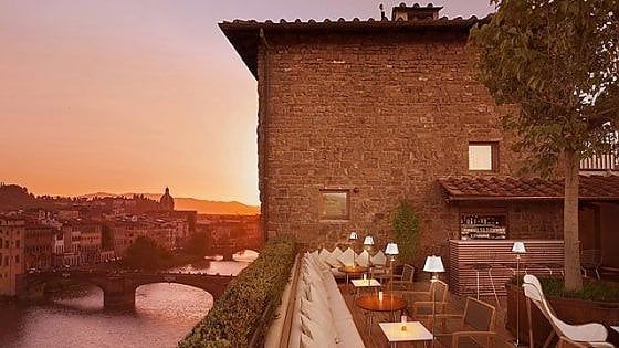 Aperitivo sì, ma con vista: le 15 terrazze che non potete perdere