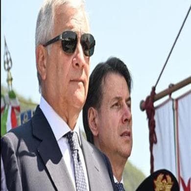 Il duo Conte-Tajani e la gara a smarcarsi dai rispettivi poli