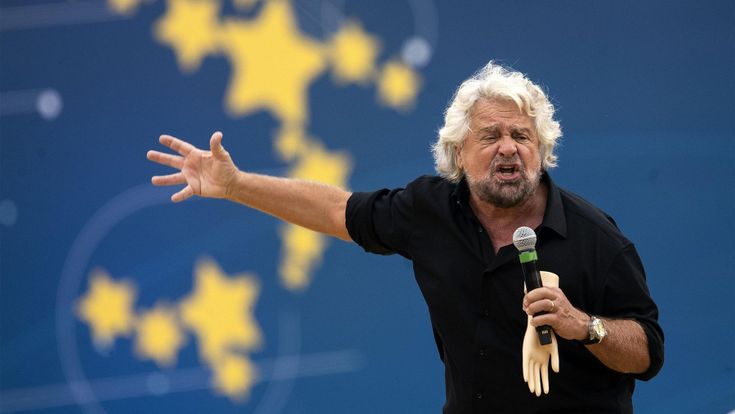 Cortocircuito a 5 Stelle. “Meno poteri al Colle”. Ma il Movimento stoppa Grillo 