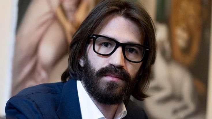 Delfin, c’è l’accordo per il passaggio a Leonardo Maria delle quote di Luca e Paola: salirà al 37,5%
