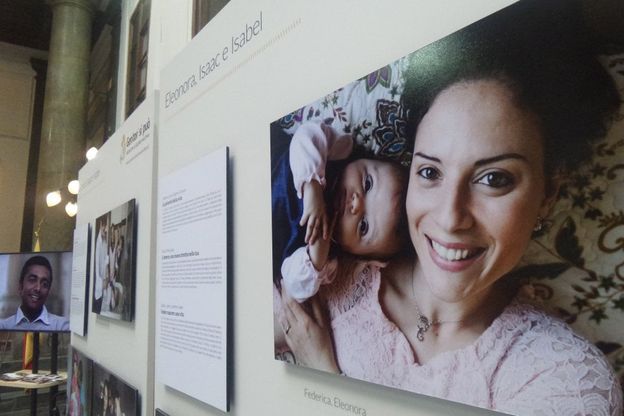 Sclerosi multipla, diventare genitori si può: mostra a Palazzo delle Aquile