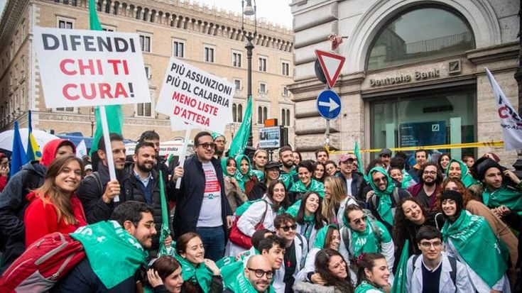 “Salviamo la sanità”: a maggio per la prima volta tutti i medici uniti per una grande manifestazione