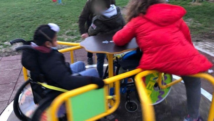 Parma, nel parco Ferrari la giostra che elimina le barriere