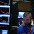Borse in rosso con le auto. Germania: Pil a +1,7% nel 2015