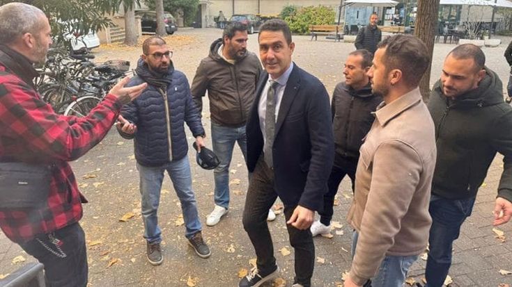 Vannacci a Torino ospite di un sindacato di polizia: “Contro i maranza riapriamo i riformatori”