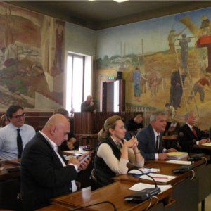 Provincia, Lucchi dice no al bilancio: tasse aumentate per pagare le spese