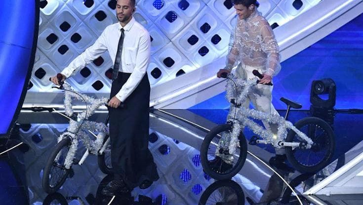 Sanremo2022, i tweet più divertententi dell'ultima serata del Festival