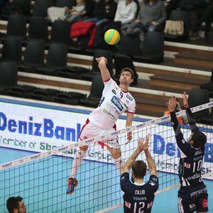 Volley, Champions: da Trento una prova di forza. Dominati i francesi del Tours