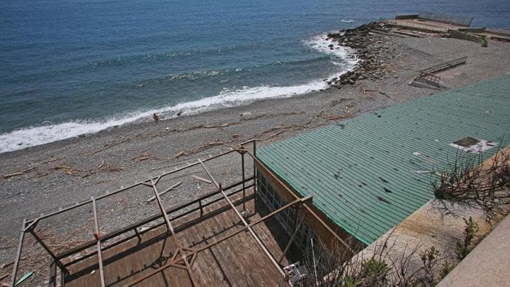 A Genova la spiaggia libera è un miraggio: ex Capo Marina e San Giuliano ancora inaccessibili
