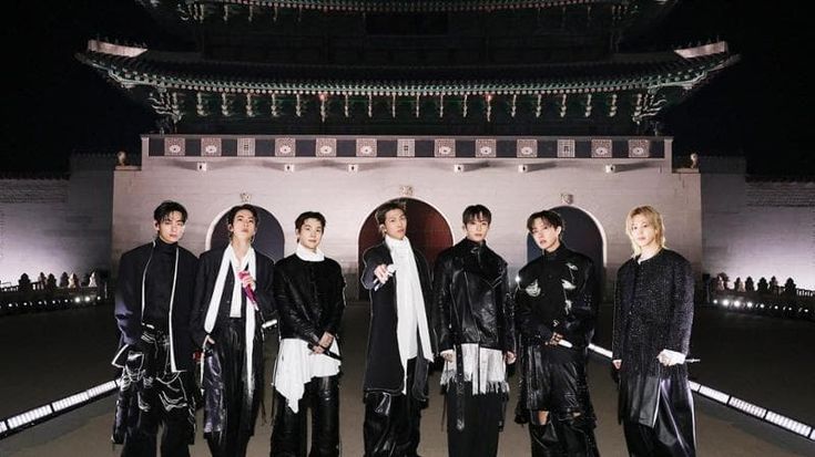 Bts, in 100mila in piazza a Seoul per il ritorno dal vivo degli idoli del K-pop
