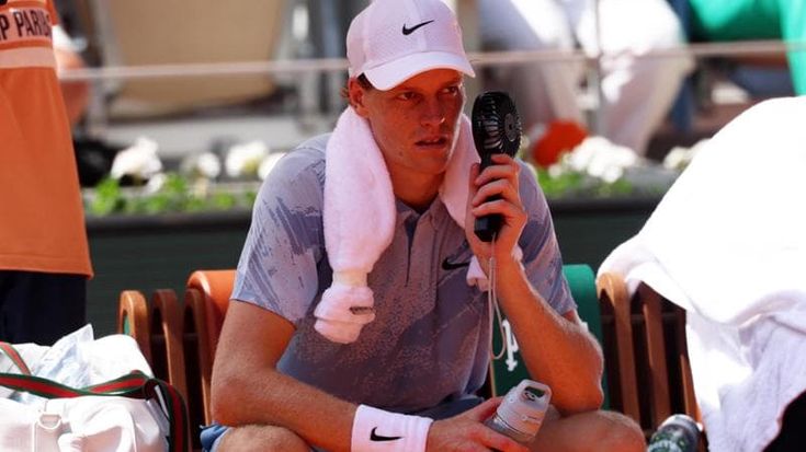 Le regole del tennis sul caldo: possibile stop ai match e cooling break