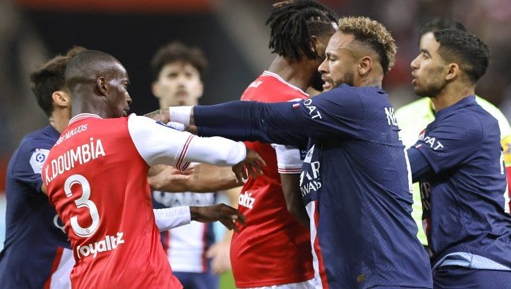 Psg, Ramos espulso, risse e nervosismo: solo 0-0 col Reims