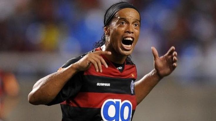 Ronaldinho e la Partita delle Stelle: il 29 agosto a Barletta